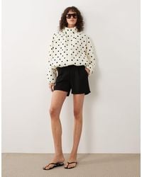 Jdy - Button Detail Tailored Shorts - Lyst