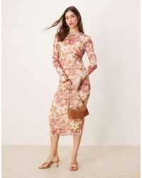 Vila - Vestido Midi Rosa Y Beis De Manga Larga Con Estampado Difuminado De Malla De - Lyst