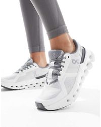 On Shoes - Zapatillas De Deporte Blancas Para Correr Cloudrunner 2 De On - Lyst