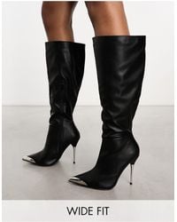 Public Desire - – finery – kniehohe stiefel aus em kunstleder mit metalldetail und absatz - Lyst