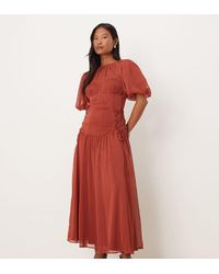 ASOS - Vestido Semilargo Color Óxido Oscuro Con Mangas Abullonadas De Chifón De Asos Design Petite - Lyst