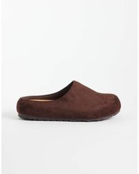 SEQWL Wide Fit - Seqwl - simba - sabots larges en imitation daim - chocolat - Lyst