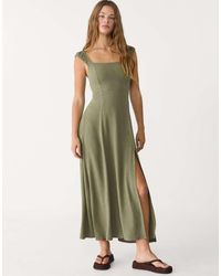 Stradivarius - Linen Blend Maxi Dress With Crossed Back - Lyst