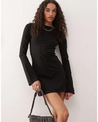 Weekday - Mini Jurk Met Boothals En Lange Mouwen - Lyst