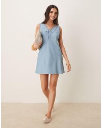 ASOS - Mouwloze Mini Jurk Van Zachte Denim Met Kanten Rand - Lyst