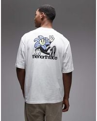 The North Face - Blossom Backprint Oversized T-Shirt - Lyst