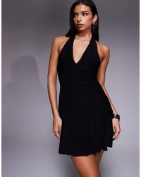 Fashionkilla - – figurbetontes, doppellagiges neckholder-minikleid - Lyst