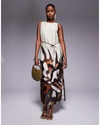 River Island - Vestito Sottoveste Color Crema Con Stampa A Fiori E Scollo A Vogatore - Lyst