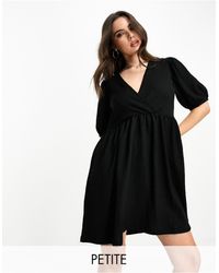Pieces - Exclusive Textured V Neck Smock Mini Dress - Lyst