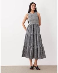 Nobody's Child - Charlie Shirred Bodice Tiered Midi Dress - Lyst