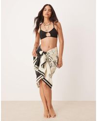 ASOS - Pareo Playero Con Estampado De Bandana Billie De - Lyst