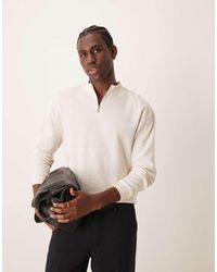 ASOS - Camiseta Color Crema De Corte Cuadrado Holgado Y Manga Larga Con Cuello De Cremallera De Tejido Gofrado De -Blanco - Lyst