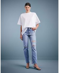 ASOS - Vaqueros De Corte Recto Y Talle Medio Con Lavado Claro Y Detalles Rasgados Circular Design Collection De -Azul - Lyst