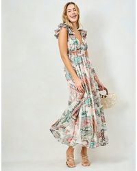 Hope & Ivy - The Aura Printed Ruffle Shoulder Maxi Dress With Ruched Bodice And Thigh Slits - Lyst