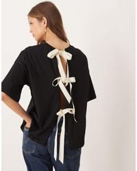 Never Fully Dressed - Contrast Bow Back T-shirt - Lyst