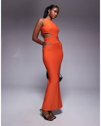 Missy Empire - Vestito Lungo Aderente Con Doppia Struttura E Cut-Out Laterali - Lyst