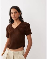 ASOS - Knitted V Neck Short Sleeve Top With Curved Hem - Lyst