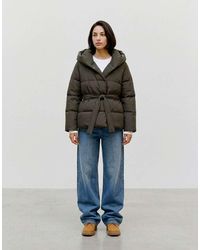 Vero Moda - Mia Belted Padded Hooded Press-Stud Fastening Jacket - Lyst