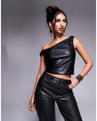 River Island - – asymmetrisches trägertop aus kunstleder - Lyst