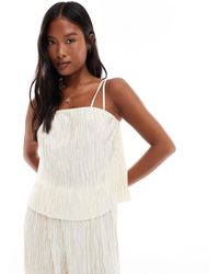 Vero Moda - Textured Plisse Double Strap Cami Co-ord - Lyst