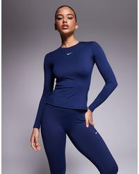Nike - Nike One Training Dri-Fit Fitted Long Sleeve Top - Lyst