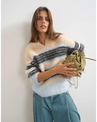 TOPSHOP - Gebreide Harige Trui Met Hoge V-Hals En Strepen - Lyst