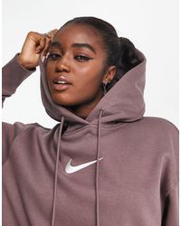 Nike - Sudadera color ciruela con capucha y logo mediano - Lyst