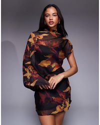 ASOS - Robe courte et asymétrique effet drapé à imprimé fleuri abstrait avec encolure montante et découpe - noir - Lyst