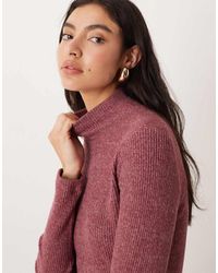ASOS - Superzachte Geborstelde Geribbelde Top Met Lange Mouwen En Col - Lyst