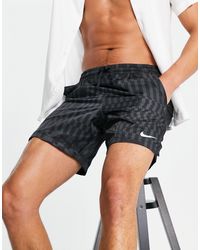 Nike Zig Zag Logo Fleece Cargo Shorts 