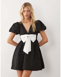 Sister Jane - Bordeaux Exclusive Jacquard V-neck Puff Sleeve Mini Dress With Contrast Bow - Lyst