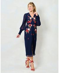 Hope & Ivy - The Jodie Blouson Sleeve Embroidered V-Neck Midi Dress With Front Split - Lyst