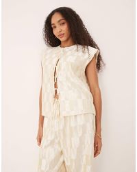 Vrg Grl - Enni Tie-front Plisse Smock Vest Co-ord Top - Lyst
