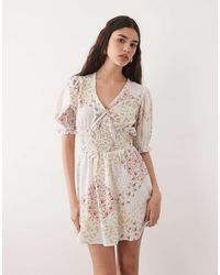 Wednesday's Girl - Wednesdays Girl Shirred Waist Floaty Mini Dress Spliced Floral Spot - Lyst