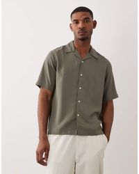 Only & Sons - Camicia Comoda Grigio Chiaro Con Colletto A Rever Morbido Al Tatto - Lyst