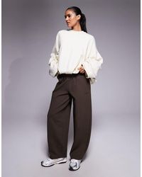 Kaiia - Exclusive Cotton Rich Seam Detail Barrel Leg joggers - Lyst