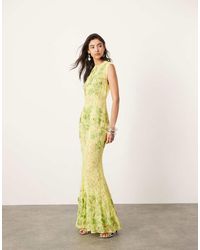 ASOS - Doorschijnende Maxi Jurk Van Gebloemd Kant Met Borduursels En Open Achterkant - Lyst