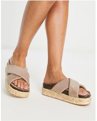Pull&Bear Flat sandals for Women | Online Sale up to 50% off | Lyst