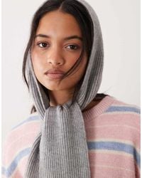 Glamorous - Sciarpa Triangolare Con Cappuccio Grigia - Lyst