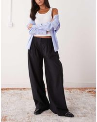 Weekday - Super Wide Leg Pleated Trousers - Lyst