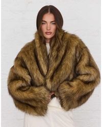 Aria Cove - Oversized Cropped Wide Sleeve Faux Fur Jacket - Lyst
