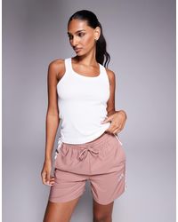 4505 - – nahtloses, geripptes sport-trägertop - Lyst
