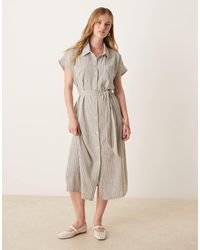 Jdy - Vestido Camisero Midi Negro Y Blanco Con Raya Diplomática Y Lazada En La Cintura De - Lyst