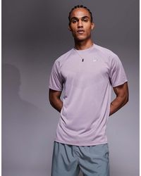 Nike - Stride Dri-fit T-shirt - Lyst