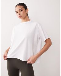 4505 - Modal Blend Ultra Soft Boxy Performance T-Shirt - Lyst