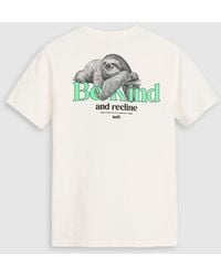 Levi's - Ruimvallend T-Shirt Met 'Be Kind'-Print Op De Rug - Lyst