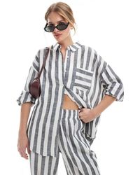 4th & Reckless - Oversized Gestreept Strandoverhemd Van Linnenmix - Lyst