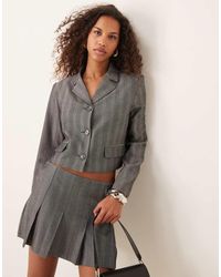 Abercrombie & Fitch - Korte Gestreepte Blazer Met Visgraatmotief - Lyst