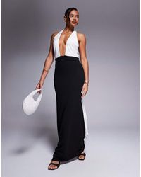 ASOS - Vestito Lungo Allacciato Al Collo Bianco E Nero Con Dettaglio Drappeggiato E Incrociato - Lyst