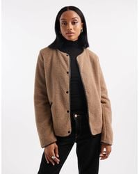 Vero Moda - Lightweight Contrast Teddy Jacket - Lyst